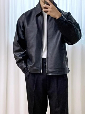 Muška PU kožna jakna, streetwear stil, zatvara se zipom, rever ovratnik, opušten kroj, bočne džepove