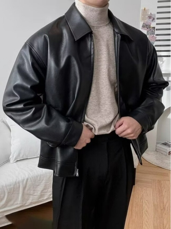 Muška PU kožna jakna, streetwear stil, zatvara se zipom, rever ovratnik, opušten kroj, bočne džepove