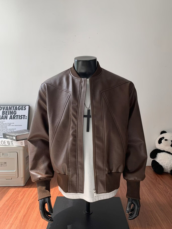 PU kožna jakna za motocikle, dekonstruirani vintage stil, napuknuta koža, bez ovratnika, zatvarač, poliester podsiva, prilagodljiv kroj