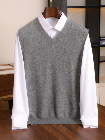 Pánska kašmírová vesta (bez límca, bez rukávov, jednofarebná, priliehavý strih, 30–35% kašmír)