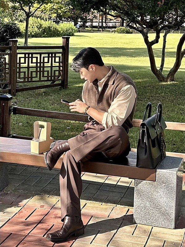 Pánske bezrukávové pletené tielko v japonskom štýle retro, jar–jeseň, 100% polyester, polo golier