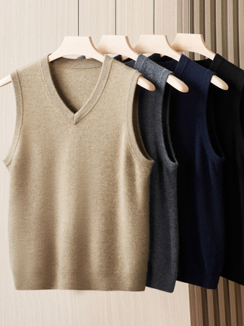 Pánska kašmírová vesta s výstrihom do V, bez rukávov, 100% kašmír, zimný pletený dizajn.