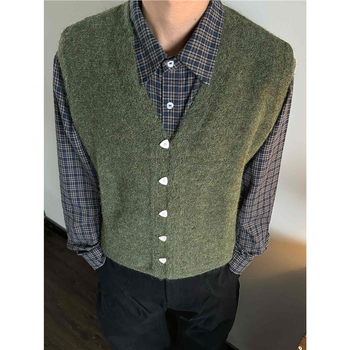 Bezrukávový kardigan s výstrihom do V, jednoradové zapínanie na gombíky, vlnená zmes 81–85%, voľný strih pre jar a jeseň