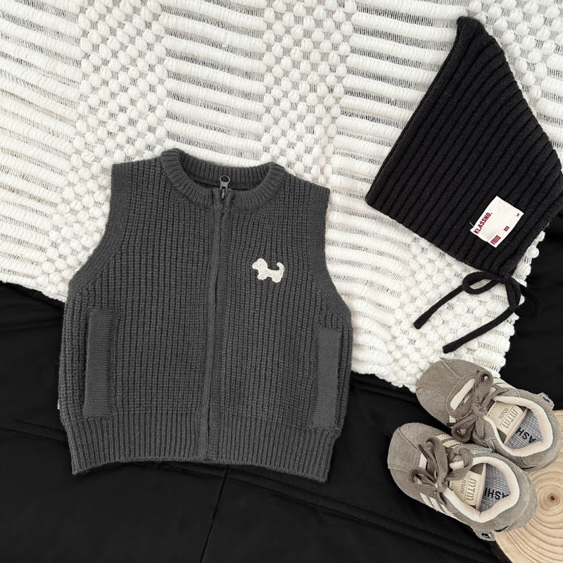 Detská pletená vesta v kórejskom štýle, 50% akryl, pre vek 1–3 roky, zapínanie na zips.