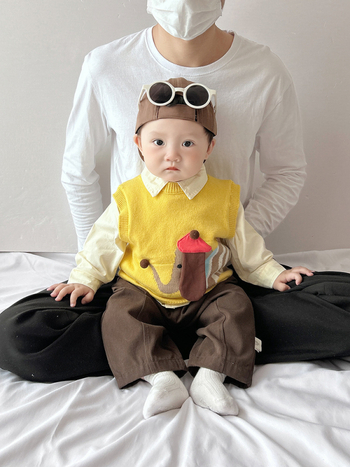 Chlapčenská bezruková vesta na jar a jeseň s karikatúrnym motívom, pletený materiál akryl 50%, kórejská verzia, pulórový štýl