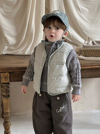 Detská vesta s perím, korejského štýlu, bez rukávov, hrubá, pre vek 1–3 rokov, biely kačací down 86–90%, karikatúrny vzor, zapínanie jedným radom gombov