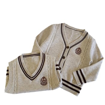 Detský pletený sveter s vyšívaným koledžovým štýlom - akrylové vlákno, dlhý rukáv, unisex, vek 3–8 rokov