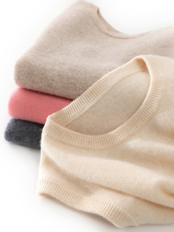 Detská bezruká pletená vesta z 100% vlny, okrúhly golier, cez hlavu, unisex