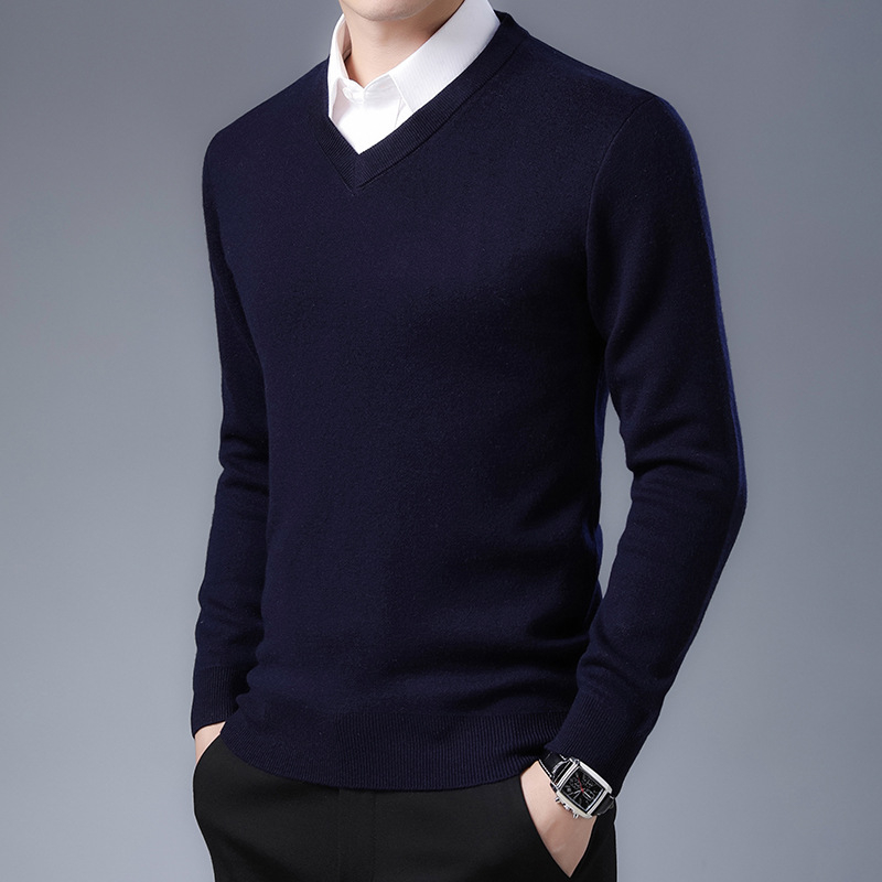 Pánsky sveter s V výstrihom z Merino vlny, jemná vlna, hrubšie pletenie, dlhé rukávy