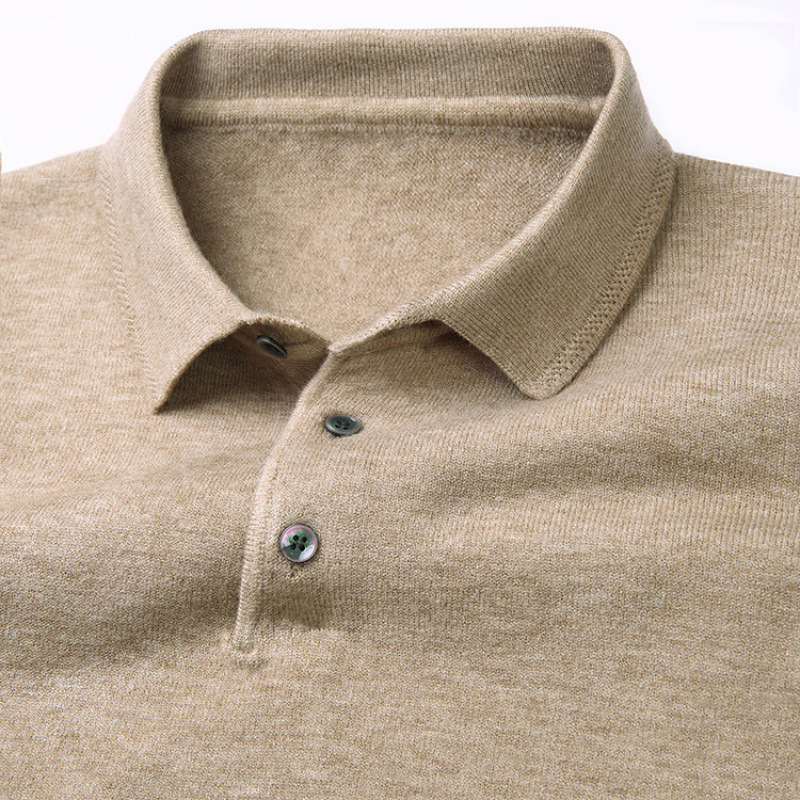 Sveter z kamelovej vlny, flis podšívka, golier turn-down, pletený pulóder, štíhly strih