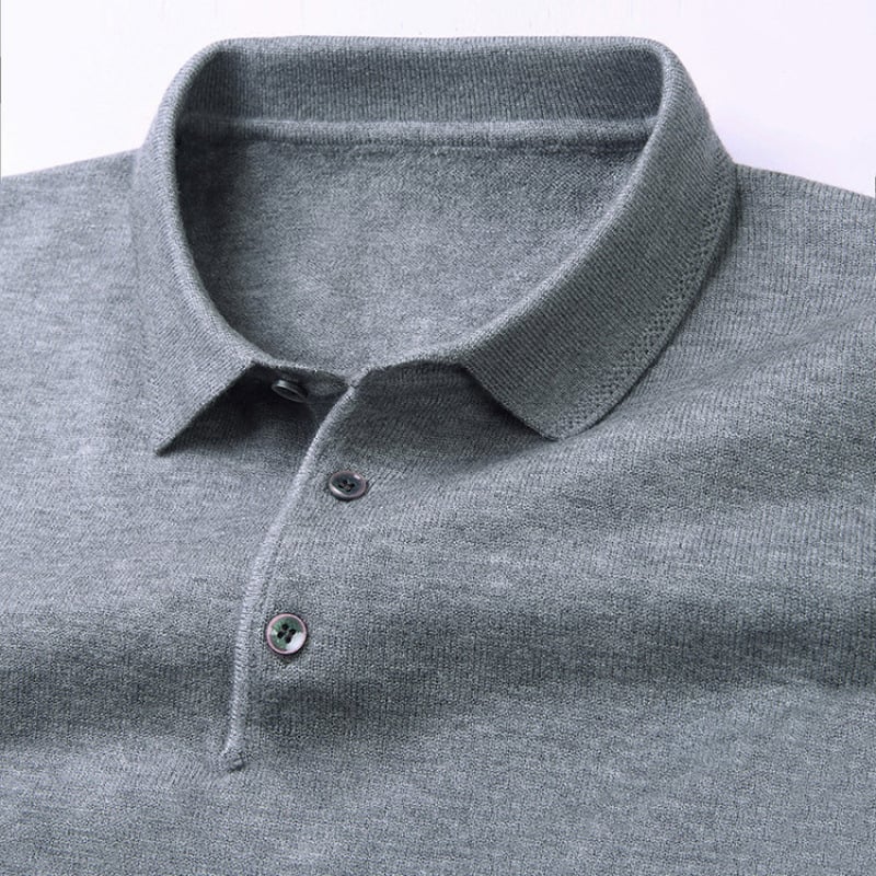 Sveter z kamelovej vlny, flis podšívka, golier turn-down, pletený pulóder, štíhly strih