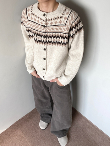 Muški cardigan s uzorkom Fair Isle, okrugli izrez, dugi rukavi, opušten kroj, smjesa poliestra