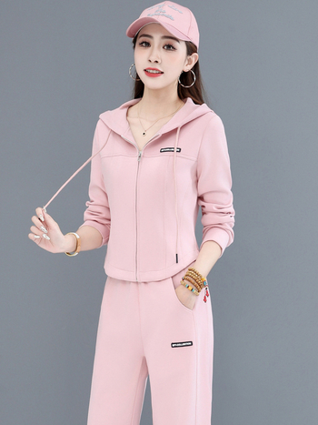 Jeseň 2024 Dvojdielny Casual nohavicový kostým, top s kapucňou a dlhými rukávmi, textový vzor, polyesterovo-bavlnená zmes