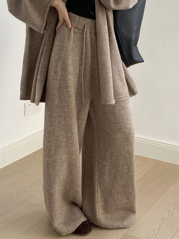 Комплект плетена жилетка и панталони с широки крачоли, пачуърк, висока талия, есен-зима, акрил-полиестер смес