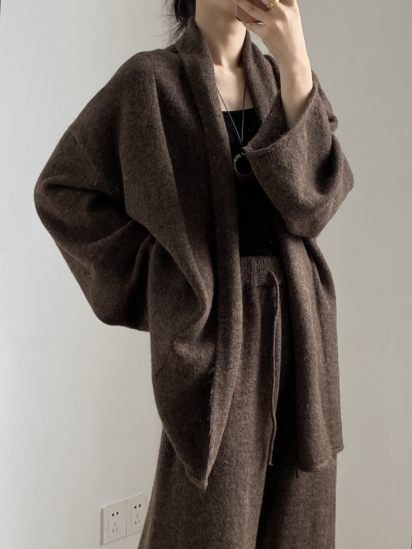 Комплект плетена жилетка и панталони с широки крачоли, пачуърк, висока талия, есен-зима, акрил-полиестер смес