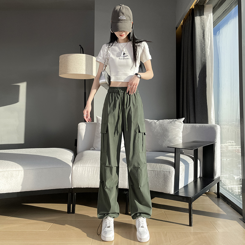 Ženské cargo nohavice rýchloschnúce z polyesteru ≥95%, rovný strih, stredný pás, tenké, mestský hipster/workwear štýl