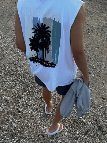 Muška bezrukavna majica od pamuka, 100% pamuk, opuštenog kroja, okrugli izrez, tisk s slovima