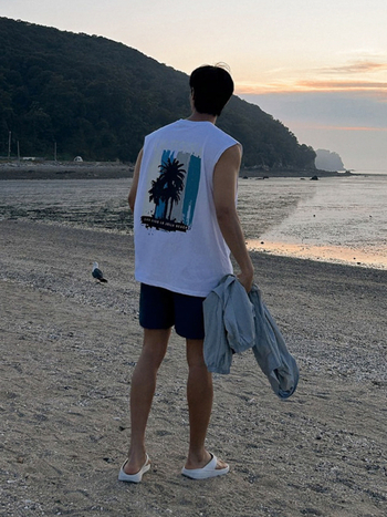 Muška bezrukavna majica od pamuka, 100% pamuk, opuštenog kroja, okrugli izrez, tisk s slovima