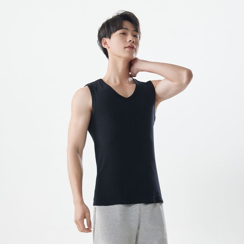 Pánska bavlnená vesta s širokými ramenami, bez rukávov, V-krk, voľnočasový štýl, 95–100% bavlna, gramáž tkaniny 181–200 g/m²