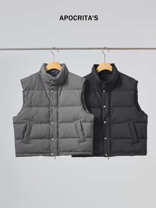 Pánska zimná vesta s husím perím | Obsah peria 86–90%, 80 g výplň, Vonkajší materiál Nylon/Polyamide, Stojací golier, Zips