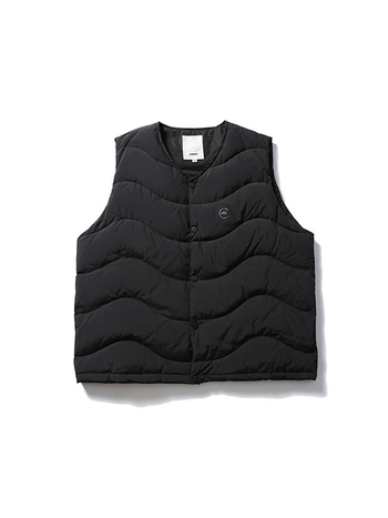 Nylonová vesta s výplňou z bieleho kačacieho pádu, podiel peria 86–90%, japonský retro štýl
