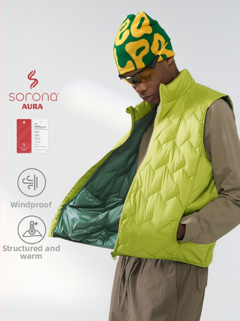 Pánska ľahká páperová vesta s bielym kačacím páperom, výplň 86-90%, stojací golier, zips, s taškou na skladovanie, zima 2025