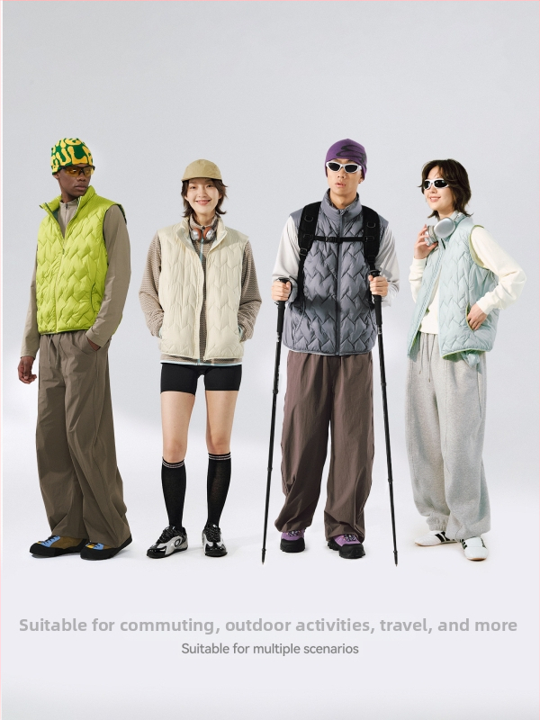 Pánska ľahká páperová vesta s bielym kačacím páperom, výplň 86-90%, stojací golier, zips, s taškou na skladovanie, zima 2025