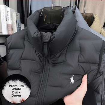 Vesta s perovou výplňou, stojací golier, predný zips, kapsy na zips, zimné nosenie