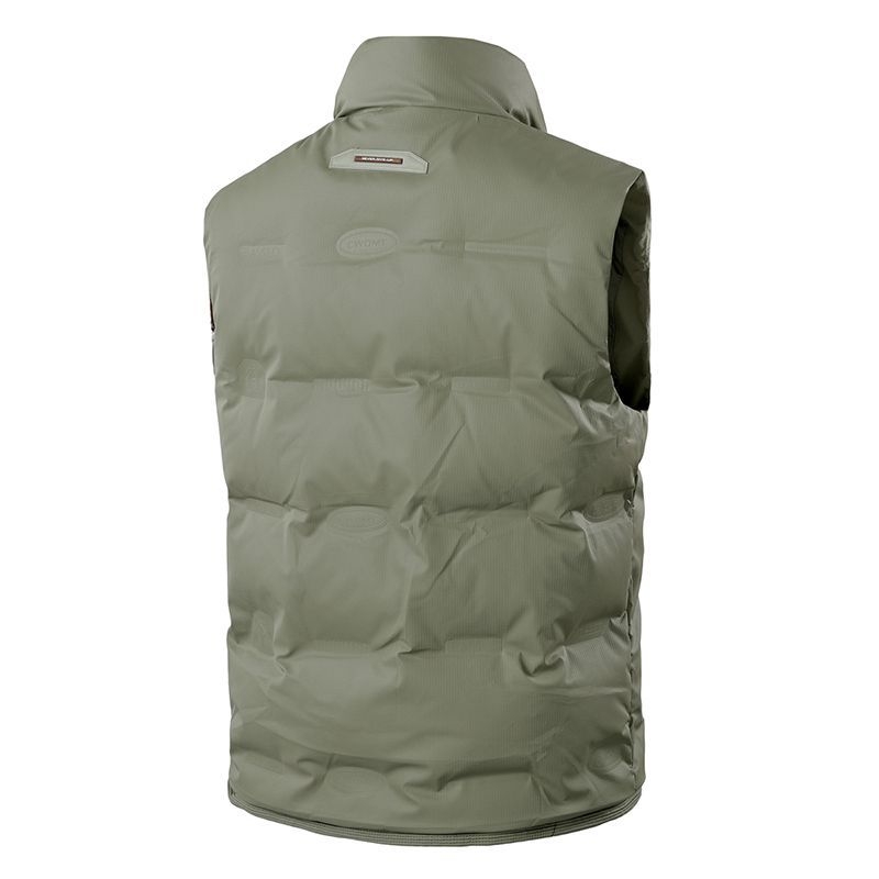 Pánska páperová vesta s stojacim golierom, výplň z bieleho kačacieho peria, plniaca sila 550, obsah peria 46-50%, bežná dĺžka