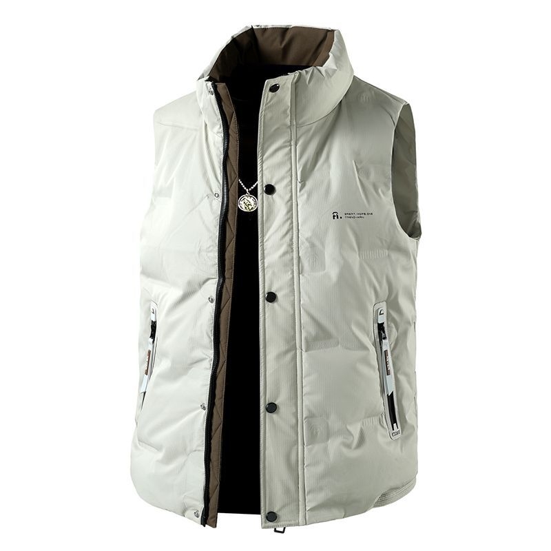 Pánska páperová vesta s stojacim golierom, výplň z bieleho kačacieho peria, plniaca sila 550, obsah peria 46-50%, bežná dĺžka