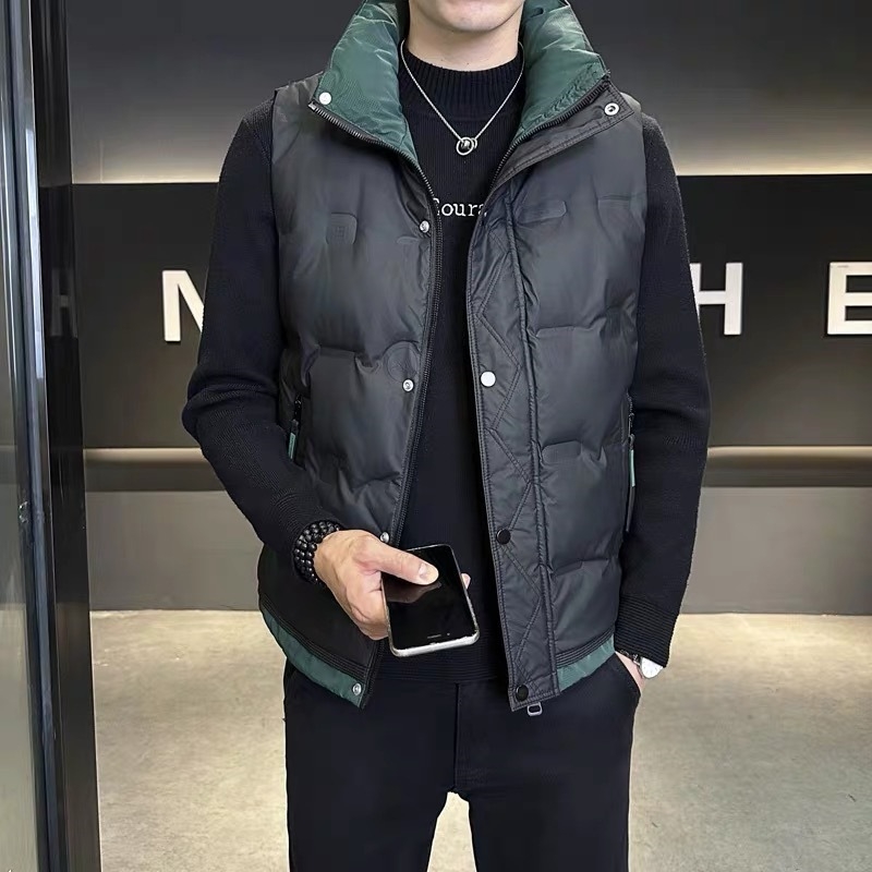 Pánska prešívaná vesta s perom na vonkajšie nosenie – stojací golier, zips, voľný strih, jeseň-zima, obsah peria 100%, výplň 100 g