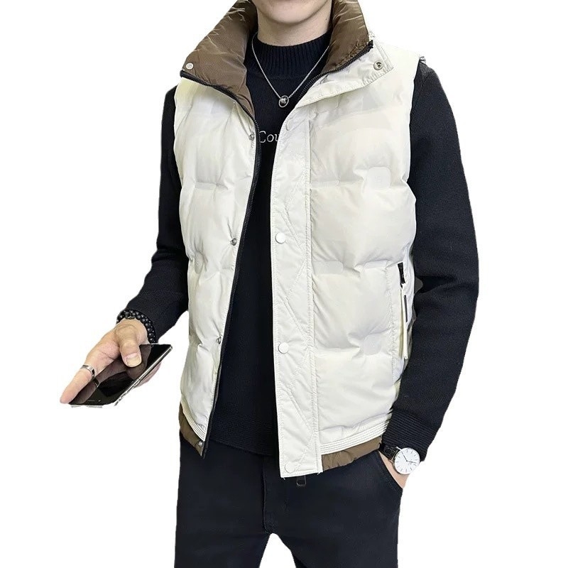 Pánska prešívaná vesta s perom na vonkajšie nosenie – stojací golier, zips, voľný strih, jeseň-zima, obsah peria 100%, výplň 100 g
