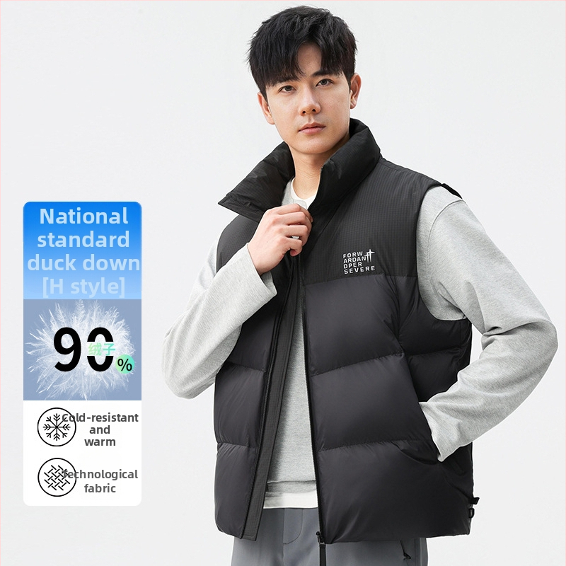 Unisex prešívaná vesta s kapucňou, obsah peria 86–90%, výplň 74–95 g, výplň: kačací per, zips