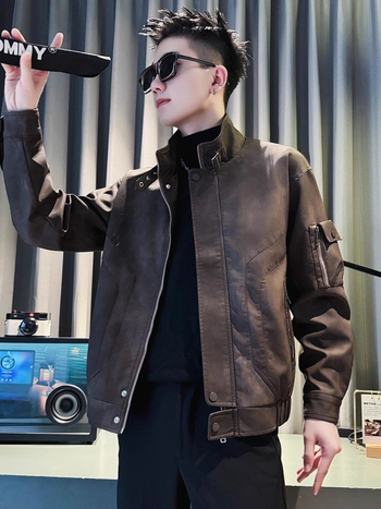 Geacă bărbați din poliester, guler înalt, croială lejeră, fermoar frontal, mâneci lungi, buzunare laterale, material amestec poliester cu căptușeală poliester, potrivit primăvară-toamnă