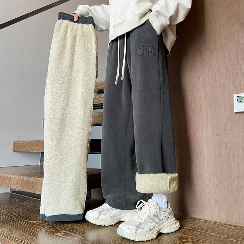 Pánske voľnočasové nohavice s fleecovou podšívkou, z polyesteru s 6% elastanom, voľný strih, stredný pás, pruhovaný vzor