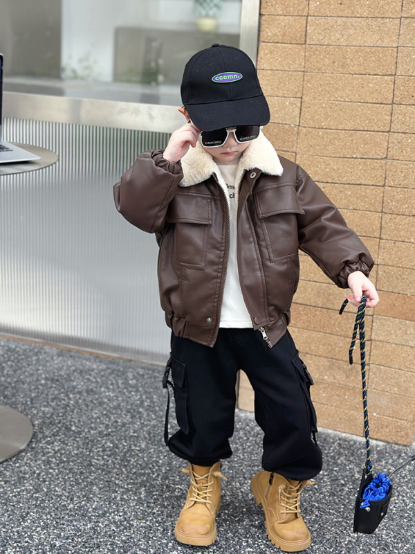 Detská PU kožená bunda – fleecovou podšívkou, kórejský štýl, štvorcový golier, zapínanie na gombíky, od 8 rokov