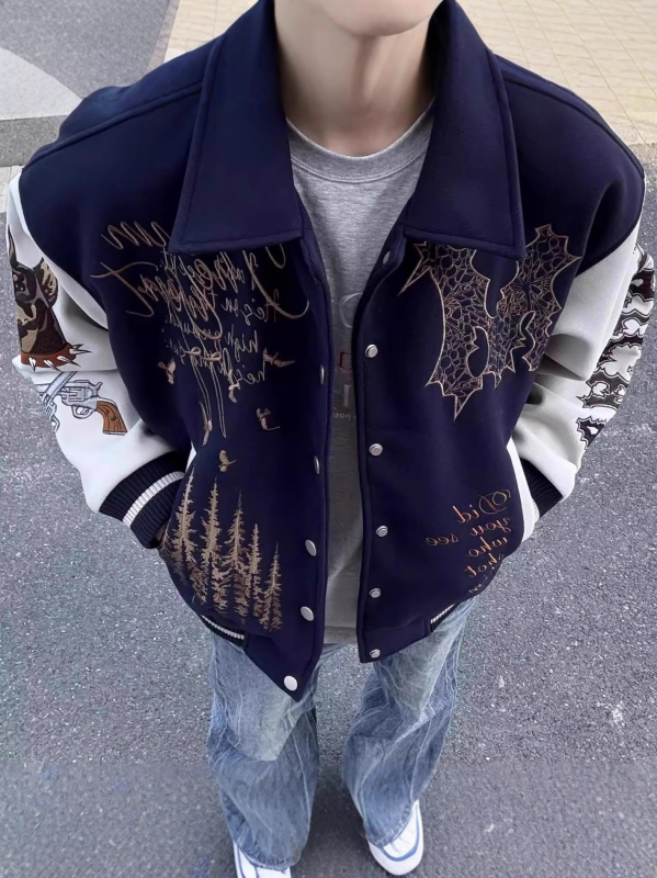 Uniszex baseball kabát nehéz betűhímzéssel, hip-hop stílus, laza szabás, tavasz–ősz külső ruházat.