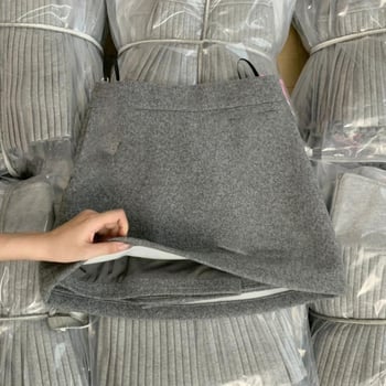 Kratka suknja od mješavine vune, elegantan stil, srednja elastičnost