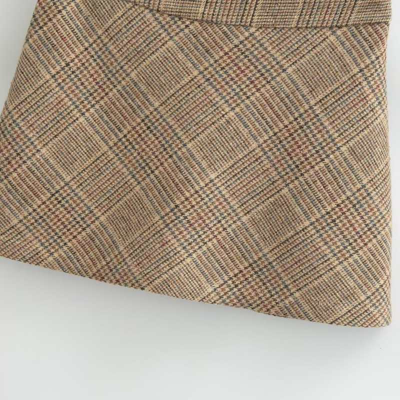 Kratka suknja s visokim strukom i A-linijom, uzorak blokova, mješavina poliestera i spandexa, dizajn kolage