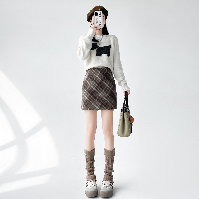 Vunena karirana wrap mini suknja, visokim strukom, A-linija, brušena tkanina, 50-70% polyester, <30% pamuk, zima 2025