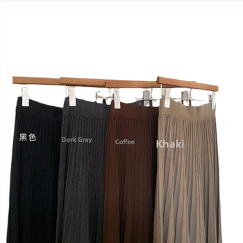 Vysokopásová plisovaná pletená midi sukňa, viskózové vlákno 70–80% hlavný materiál, mikroelastická