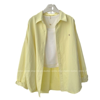 Дамска риза: полиестер, едноцветен модел, поло яка, дълъг ръкав, свободна кройка