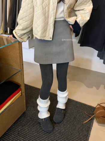 Bodycon sukňa krátka, s bodkovaným vzorom, Nylon/poliamid tkanina, hlavný materiál: polyesterové vlákno