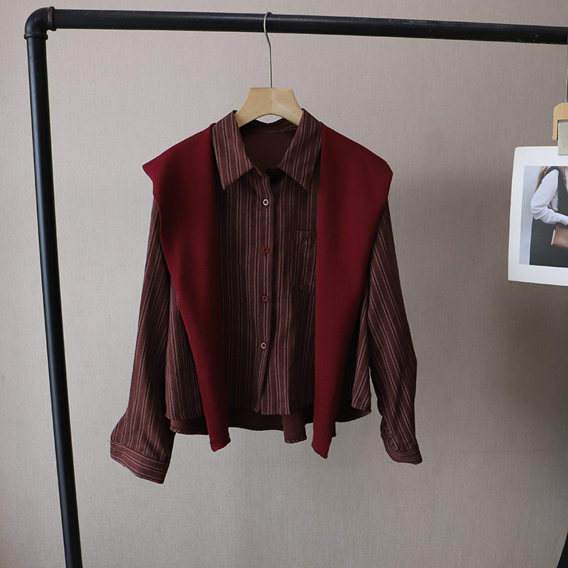 Bizheng 4867 Двукомпонентен комплект: риза с дълъг ръкав в райета и пончо, памучно-полиестерова смес