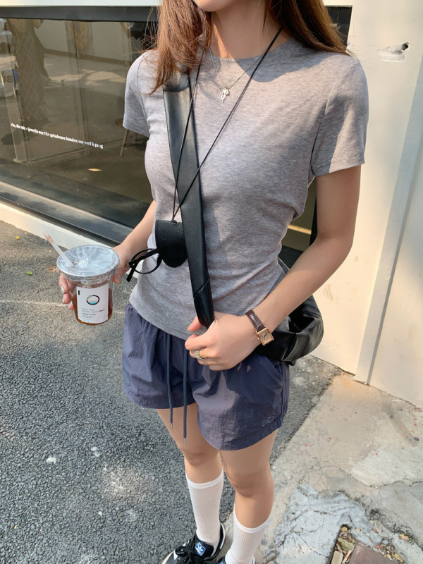 GAGD Тенцел-вълнен микс къс ръкав женска тениска, кръгло деколте, тясна кройка, едноцветна, Пролет 2025