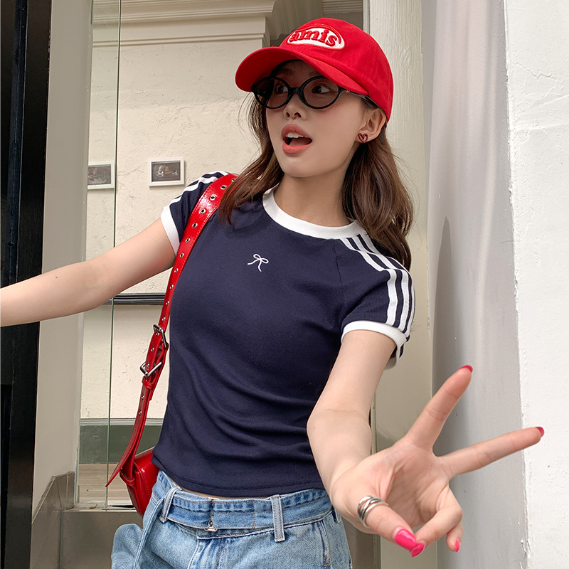 Notika дамска тениска Slim-fit, кръгло деколте, къс ръкав, колажни детайли, солиден модел, смес от вискоза и памук с еластан (46.3% вискоза, 46.2% памук, 7.5% еластан)