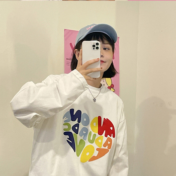 Тениска с дълги ръкави от 100% памук, печат на букви, свободен крой, кръгло деколте, дигитален печат