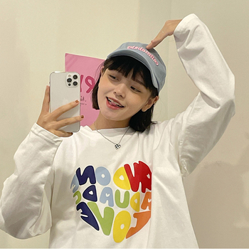 Тениска с дълги ръкави от 100% памук, печат на букви, свободен крой, кръгло деколте, дигитален печат