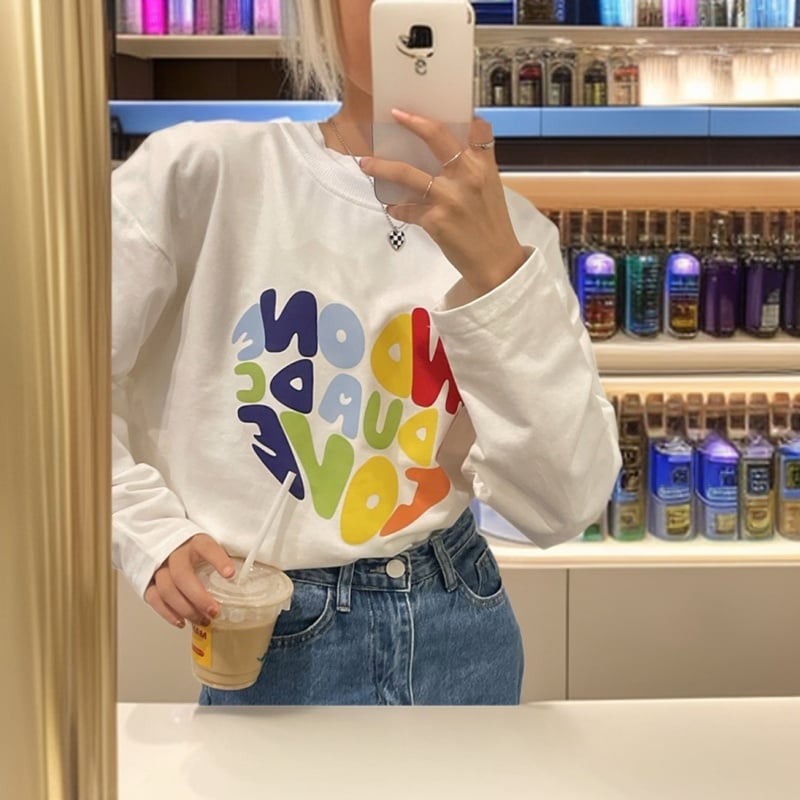 Тениска с дълги ръкави от 100% памук, печат на букви, свободен крой, кръгло деколте, дигитален печат