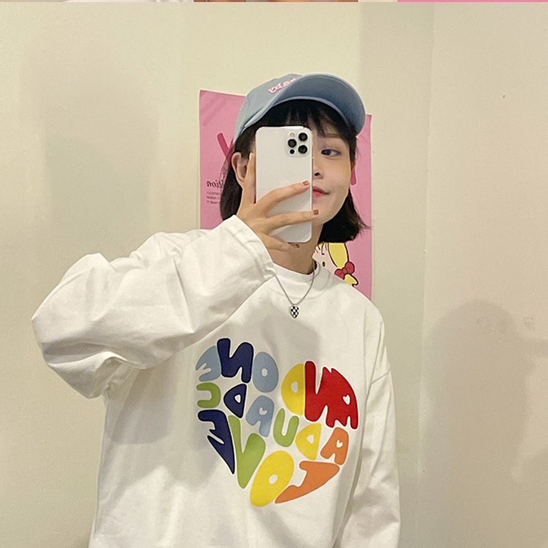 Тениска с дълги ръкави от 100% памук, печат на букви, свободен крой, кръгло деколте, дигитален печат